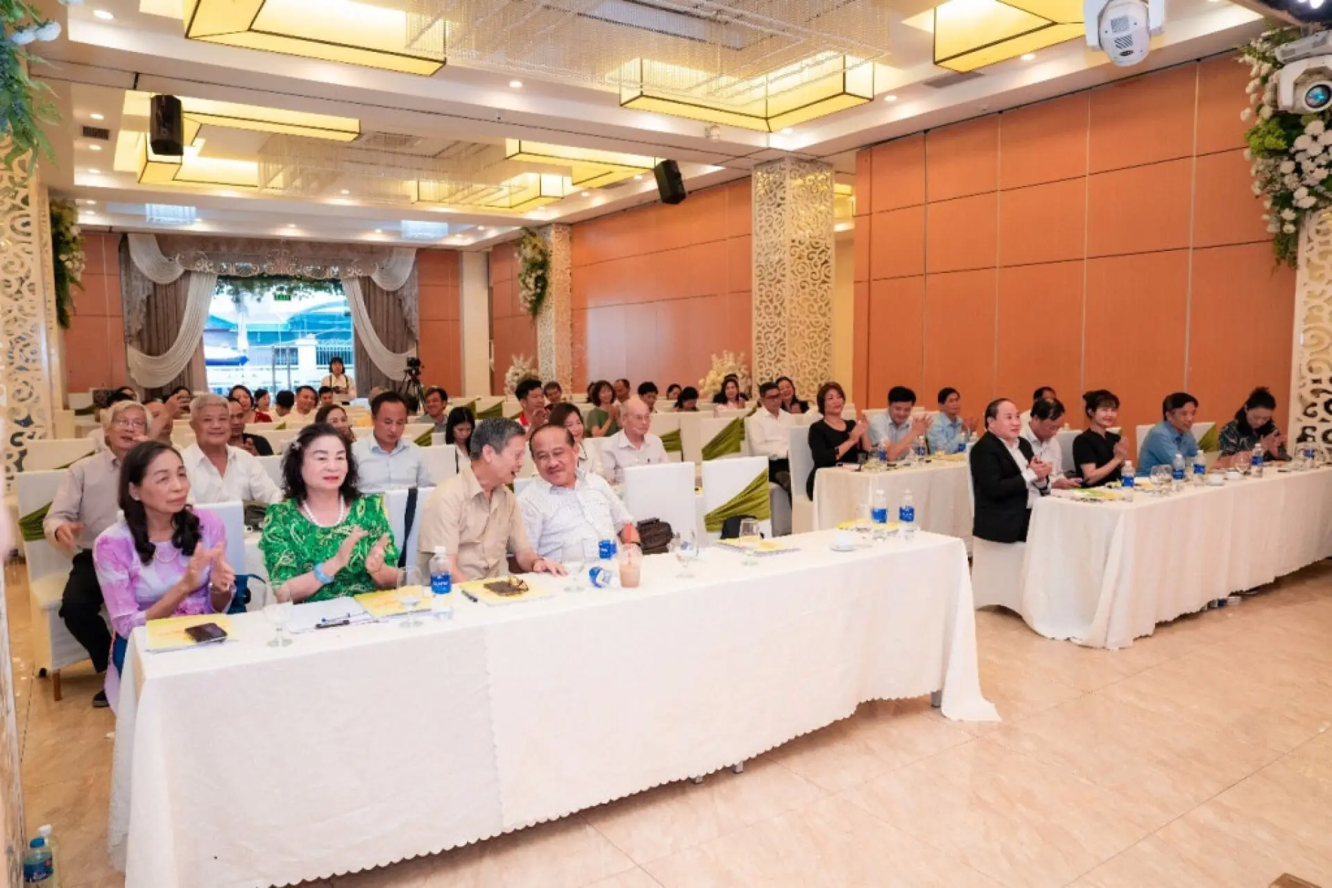 Các đại biểu tham dự hội nghị (Ảnh: PV)