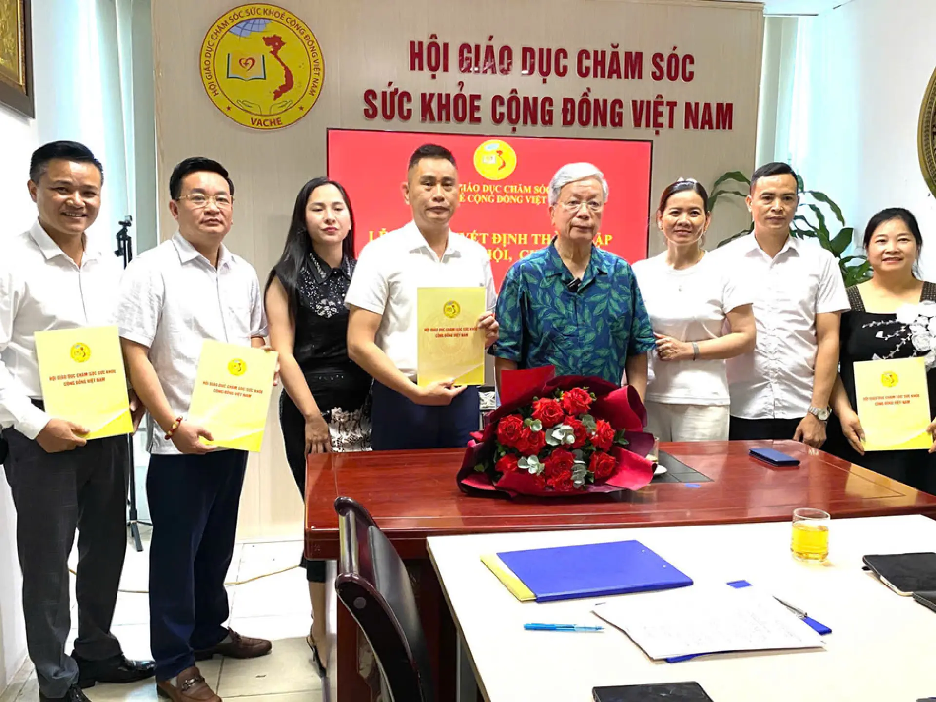 Hội GDCSSKCĐ Việt Nam thành lập các liên chi hội trực thuộc, đẩy mạnh mạng lưới chăm sóc sức khỏe cộng đồng