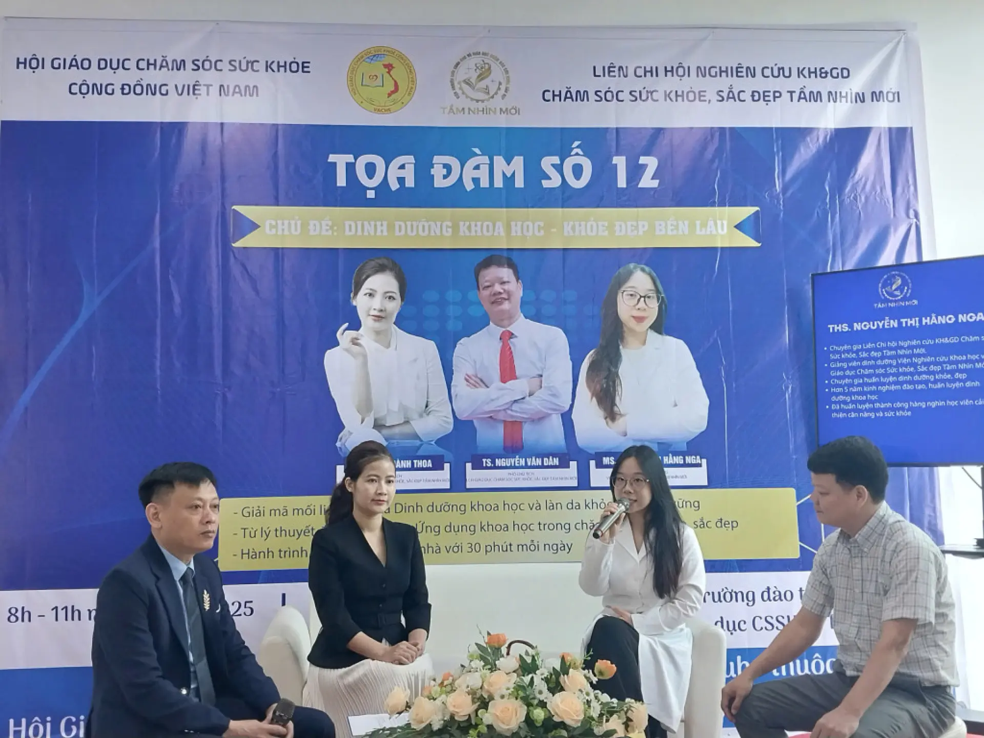 Thạc sĩ - Giảng viên dinh dưỡng Nguyễn Thị Hằng Nga chia sẻ tại toạ đàm