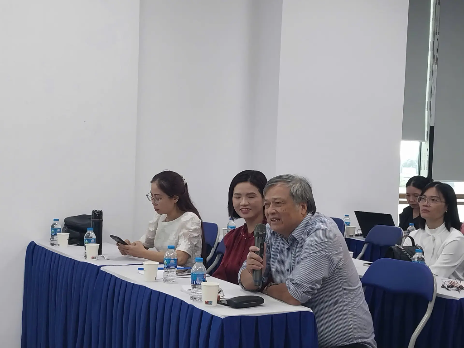PGS.TS Trần Đình Toán – Trưởng Ban Dinh dưỡng trình bày tại buổi toạ đàm